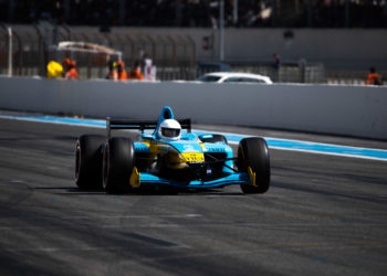 Spektakuläres Debüt in Frankreich: Schipkauer rast in BossGP zum Sieg