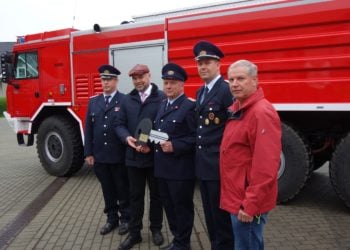 Neues Großtanklöschfahrzeug für die Freiwillige Feuerwehr Burg-Dorf