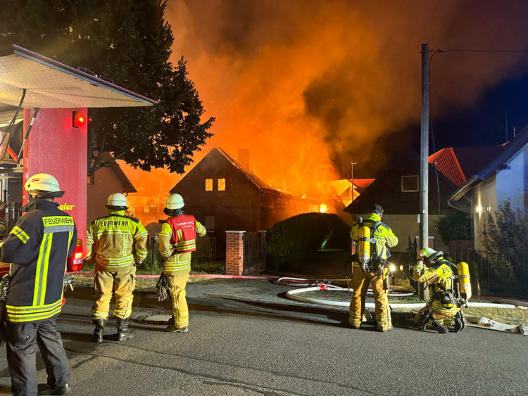 Brand in Cottbus Willmersdorf; Blaulichtreport Lausitz