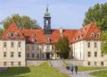Kreismusik- und Kunstschule „Gebrüder Graun“/ Andreas Franke:  Das Elsterschlossgymnasium Elsterwerda ist Kulisse für das SommerSaitenFest am 17. Juni.