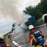 LKW Brand auf der A13 zwischen Großräschen und Bronkow, Foto: FFW Großräschen Nord