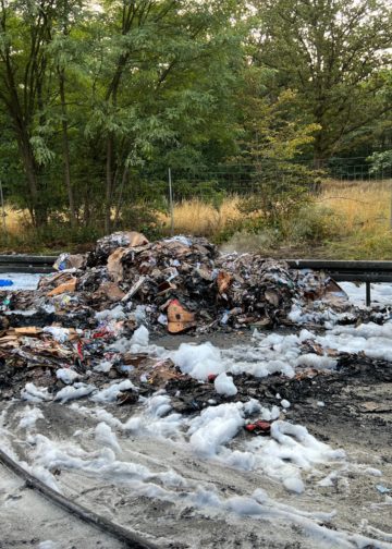 LKW Brand auf der A13 zwischen Großräschen und Bronkow, Foto: FFW Großräschen Nord