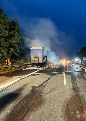 LKW Brand auf der A13 zwischen Großräschen und Bronkow, Foto: FFW Großräschen Nord