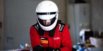 Ready to race: Clausnitzer bereitet sich auf das erste Rennen vor (Bild: WF-Racing)