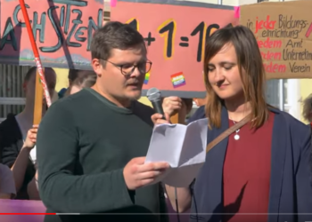 Nach Anfeindungen: Lehrer des Brandbriefs verlassen Burger Schule