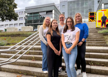 Vier kaufmännische Azubis starten ins CTK-Berufsleben