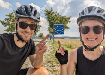 Erste 800km geschafft! Cottbuser Ehepaar startete Fahrrad-Weltreise