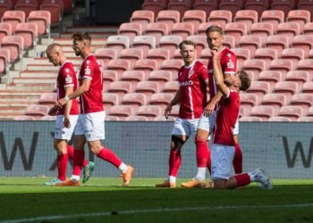 2:1 gegen Meuselwitz: Campulka & Juckel treffen bei FCE-Zittersieg