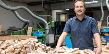Mathias Bahl geht mit seinem Unternehmen Technische Bürsten GmbH neue Wege bei der Finanzierung von Innovationen