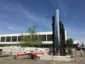 Gedenkplakette am Cottbuser Hauptbahnhof