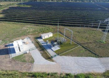 Stationärer Stromspeicher am BASF-Standort in Schwarzheide errichtet
