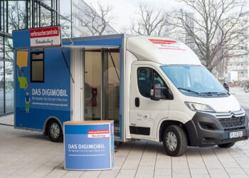 Verbaucherzentrale im November mit Digimobil in Spremberg unterwegs