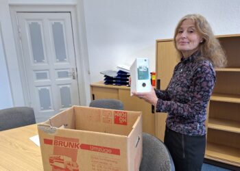 Nach 31 Rathaus-Jahren: Senftenbergs Gebäude-Chefin geht in Ruhestand