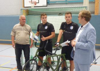 Zwillingsbrüder aus Großkoschen sind U23-Vize-Europameister im Radball!