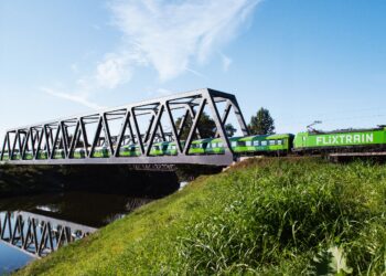 FlixTrain ab Dezember 2023 auch in Schönefeld; Flix SE