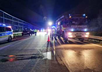Neun Verletzte bei schwerem Unfall mit Geisterfahrer auf A13