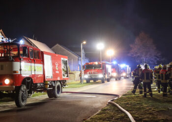 Feuerwehreinsatz in Kolkwitz: Polizei ermittelt zur Brandursache