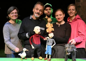 Piccolo Theater Cottbus lädt zur Premiere von „Peter und der Wolf“