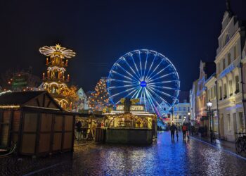 Weihnachtsmarkt in Cottbus. Sicherheitstipps der Polizei gegen Taschendiebstahl
