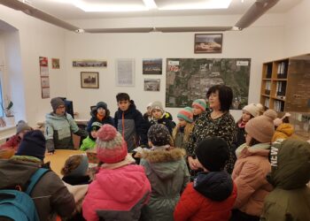 Spremberg: Präsente für „WeihnachtsPLÄTZCHEN“ an Herntier überreicht