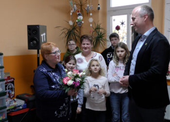 Lauchhammer: Leiterin der „Arche“ in den Ruhestand verabschiedet