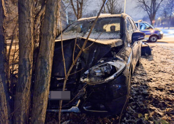 Verkehrsunfall am 15.01. auf dem Cottbuser Stadtring; Foto: Blaulichtreport Lausitz