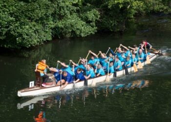 Kolkwitz sucht Teammitglieder für Drachenbootregatta in Cottbus