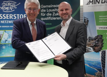 LEAG & IHK kooperieren für Weiterbildung in neuen Technologien