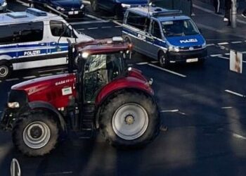 Bauernproteste ab Montag in Brandenburg. Verkehrsbehinderungen erwartet