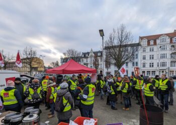 “Wir fordern Fairness & Transparenz!” Streik bei Stadtwerken Cottbus