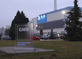 Glasmanufaktur in Tschernitz vor dem Aus? 300 Jobs bedroht