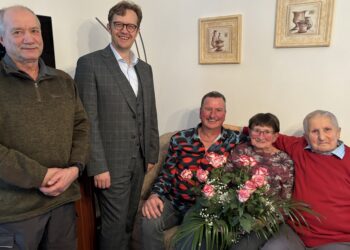 Jubiläum am Valentinstag: Senftenberger Ehepaar feiert 65. Hochzeitstag