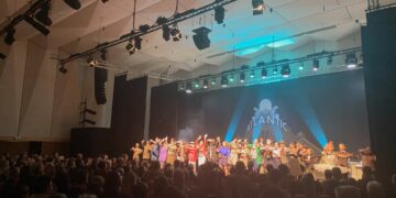 Über 100 Schülerinnen und Schüler aus der Sängerstadtregion waren am Musicalprojekt beteiligt.  (Foto©: Kai Roeper)