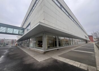 „Stadtforum K“ hebt ab: Flugsimulatoren ziehen in Cottbuser Ex-Galeria