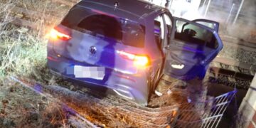 Verfolgungsjagd endet in Golßen in einem Gleisbett; Foto: Blaulichtreport Lausitz