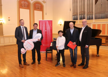 Sparkasse Spree-Neiße unterstützt „Jugend musiziert“ mit 8.000€