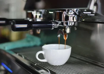 Kaffeevollautomaten gehören in jeden modernen Haushalt