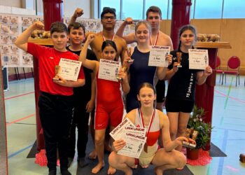 Zehn Medaillen für Spremberger Sumo-Kämpfer beim Roland Cup