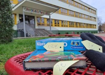 Grundschule Mitte in Forst lädt zum 2. Kindertrödelmarkt im Mai