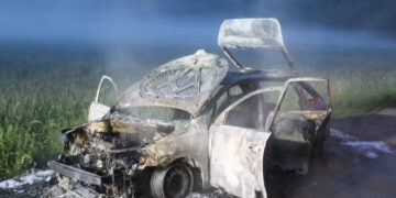 PKW Brand in Cottbus Madlow; Blaulichtreport Lausitz
