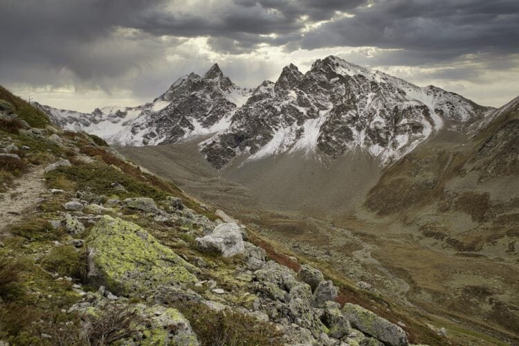 Die Alpen sind ein faszinierendes Wandergebiet und für Menschen aus flacheren Regionen ein besonders beeindruckendes Erlebnis.