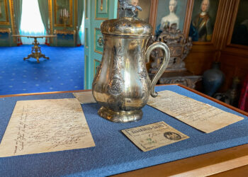 „Bares für Rares“: Historischer Pückler-Bierkrug zurück in Branitz