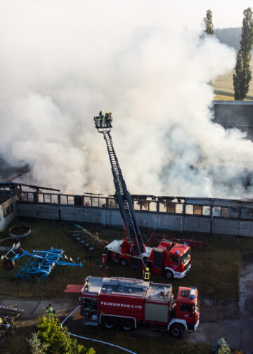 Großbrand in Großdöbbern, Scheune komplett ausgebrannt; Foto: Blaulichtreport Lausitz