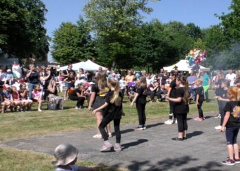 Kinderflohmarkt & Familienfest: Lauchhammer feiert im Schlosspark