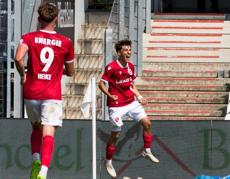 Bektas traf im August 2023 mit seinem ersten Ballkontakt der Partie zum damaligen 2:0-Endstand gegen Chemnitz. Bild: Christiane Weiland