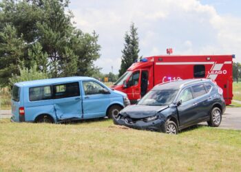 Vollsperrung nach Autounfall bei Terpe
