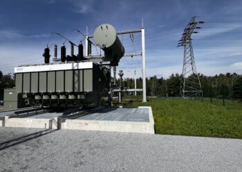 Kathlow: LEAG nimmt erstes eigenes Einspeise-Umspannwerk in Betrieb