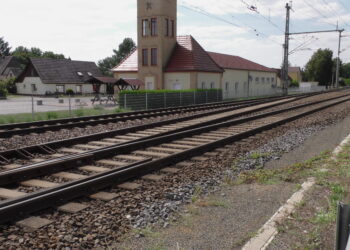 Nächtlicher Lärm in Lauchhammer-West: Bahn repariert defekte Schiene