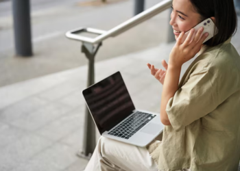 Etikette und Manieren: Ein Leitfaden für richtiges Online-Verhalten