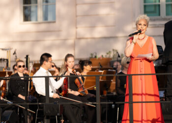 Staatstheater Cottbus lädt am Feiertag zur Operetten-Gala
